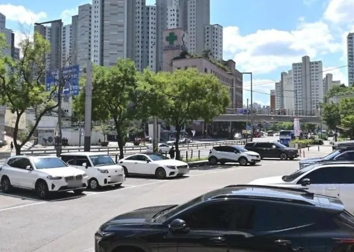 호텔 신촌스테이 *